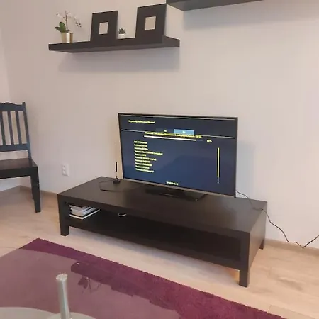 Cosy Flat In A Quiet Location With Free Parking Apartmán