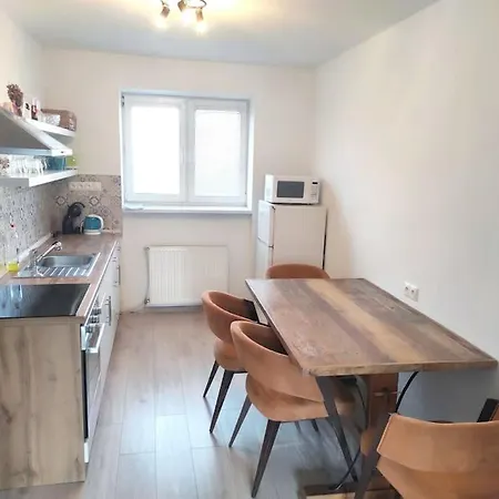 Cosy Flat In A Quiet Location With Free Parking Appartement Nitra